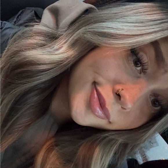lainie_peterson